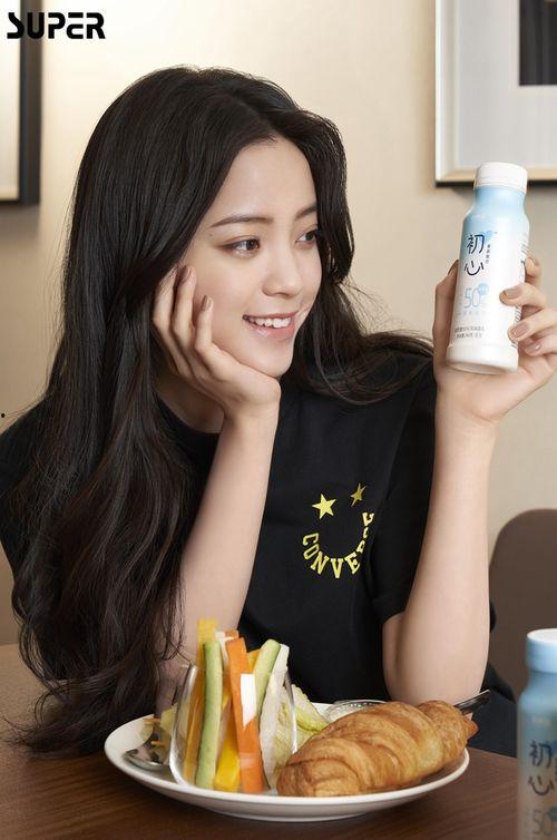 明星网红酸奶,口感与人气并存，揭秘网红酸奶背后的魅力