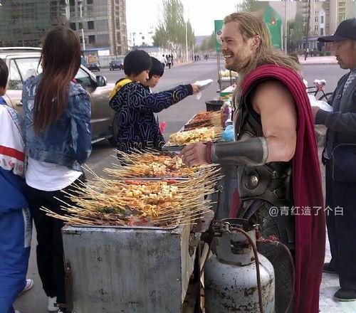 明星网红摆摊,摆摊经济新风尚