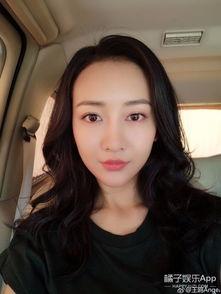 GHY明星网红,闪耀娱乐圈的璀璨星辉与粉丝互动故事”