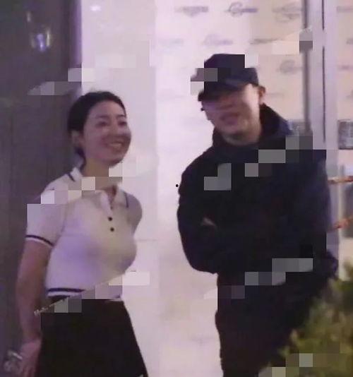 吃瓜爆料9楼女子视频,吃瓜群众热议真相揭晓