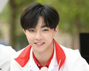 江川明星网红,闪耀网络新势力