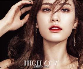 爱演明星网红,揭秘爱演明星网红的璀璨人生