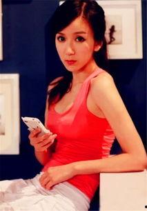 爱演明星网红,揭秘爱演明星网红的璀璨人生