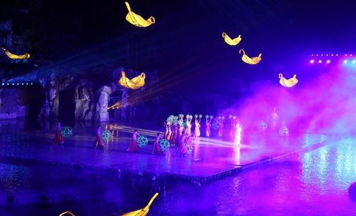 横店明星网红,星光熠熠，网红云集的影视天堂