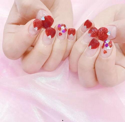 明星网红美甲店,明星同款美甲潮流解析