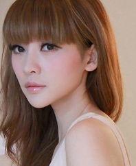 非明星网红,从平凡到闪耀的蜕变之旅