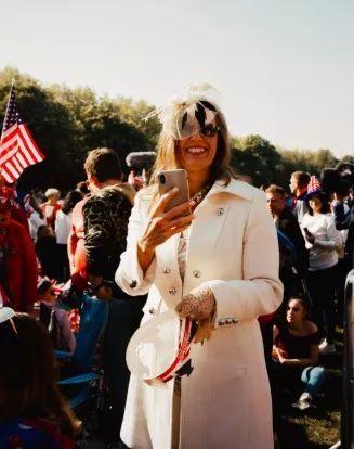 英国皇室爆料吃瓜微博,吃瓜微博背后的宫廷秘闻